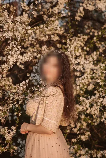 Bente, 35