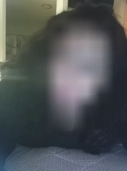 Ellen, 39