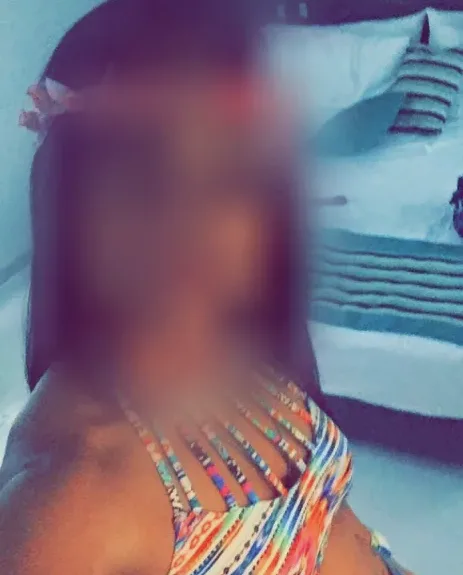 Ivana, 35