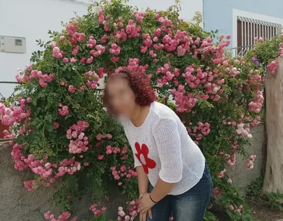 Lea, 35